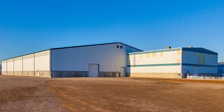 Clear Span Indoor Arena Arena Steel Building for County Fairgrounds_02-front-view